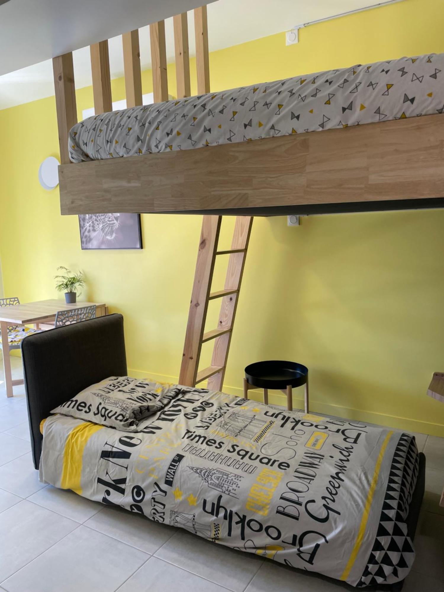 Du Faubourg Apartment